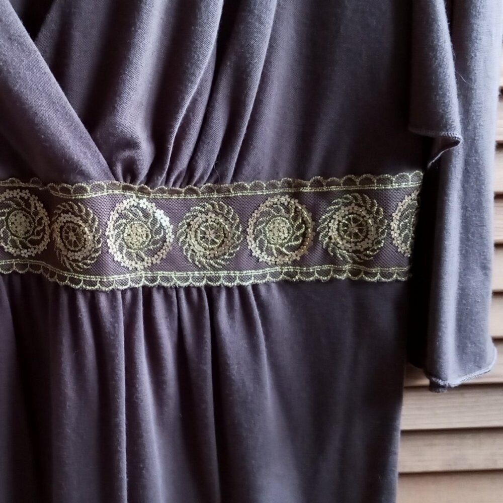 Pretty Maurices Women's Kimono Sleeve Brown Empire Waist Top w/Gold Details - Picture 8 of 15